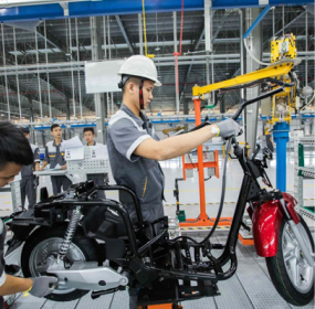 VF khánh thành nhà máy xe máy điện và ra mắt VF Klara A1 & A2